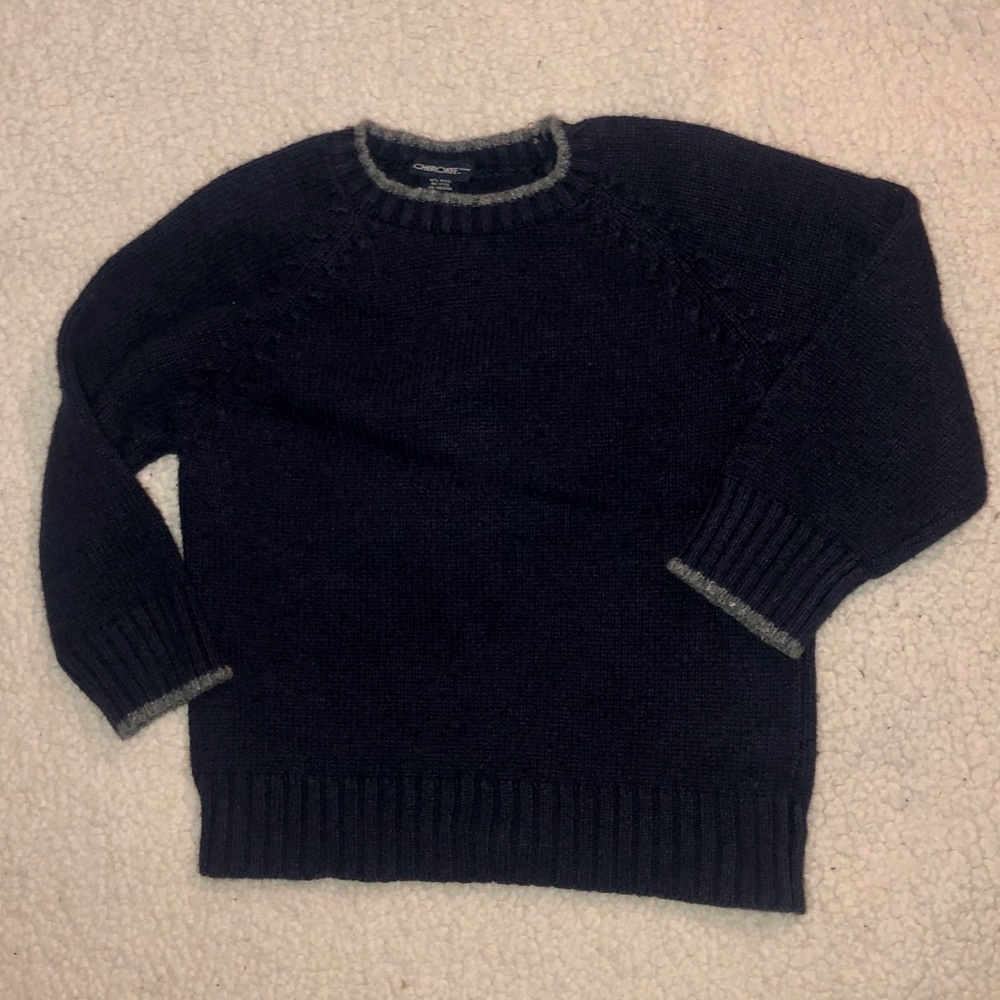 ⭐️4/$20⭐️ Cherokee Sweater